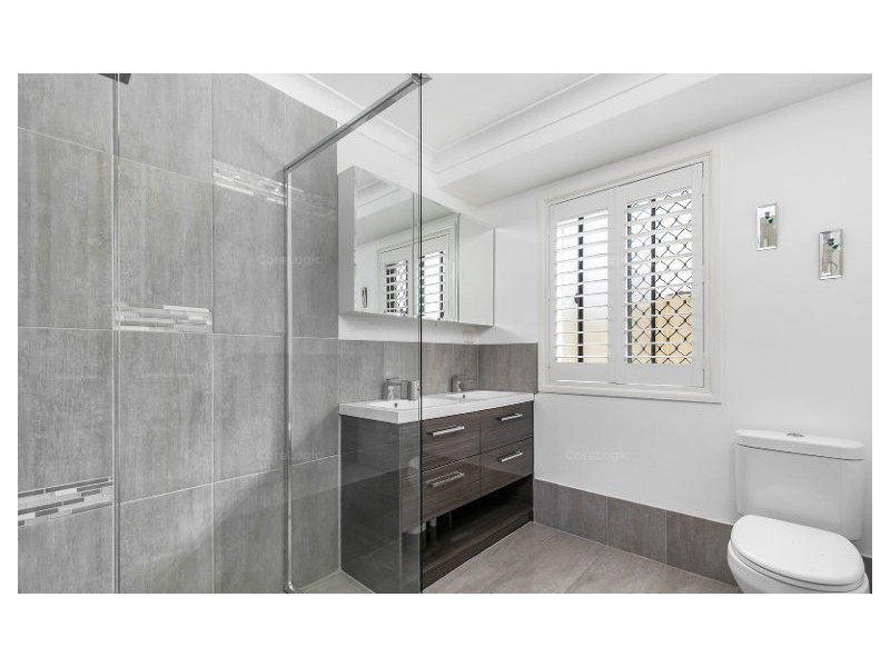 17 Gilchrist Street, Wellington Point QLD 4160