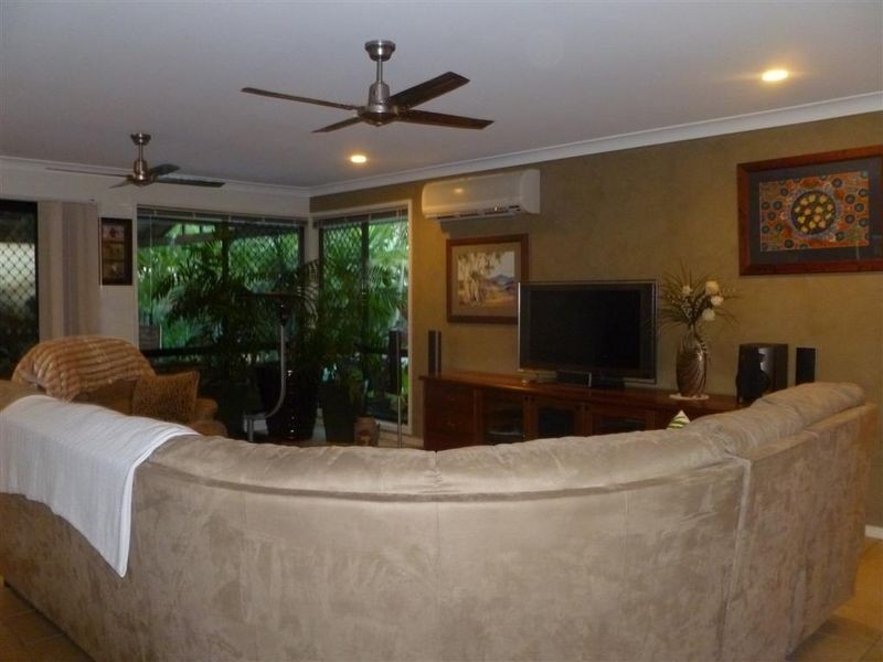 9 Bayshore Place, Cleveland QLD 4163