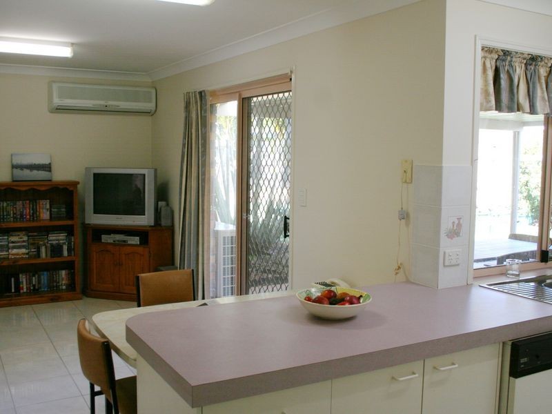 4 Lapidus Street, Birkdale QLD 4159