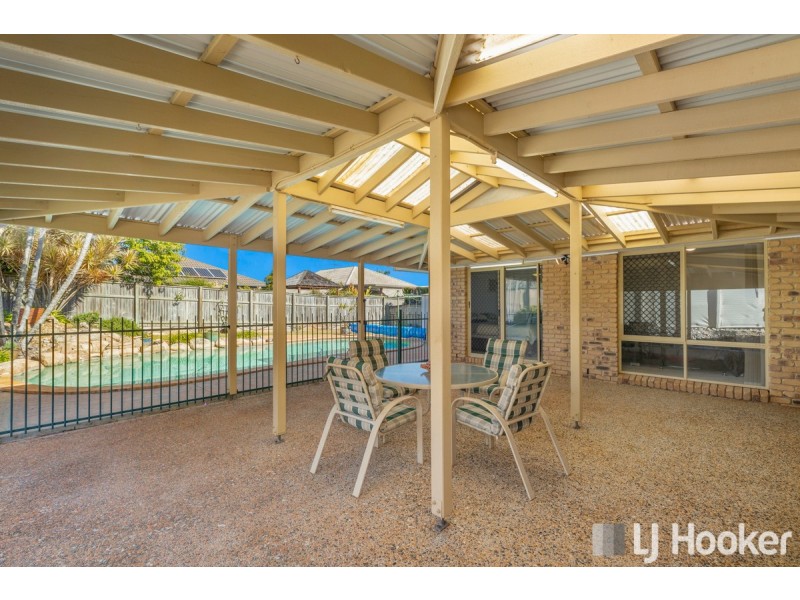 25 Nottingham Drive, Victoria Point QLD 4165