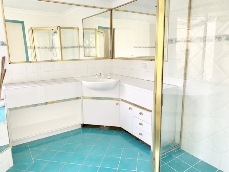 36 Mary Pleasant Drive, Birkdale QLD 4159