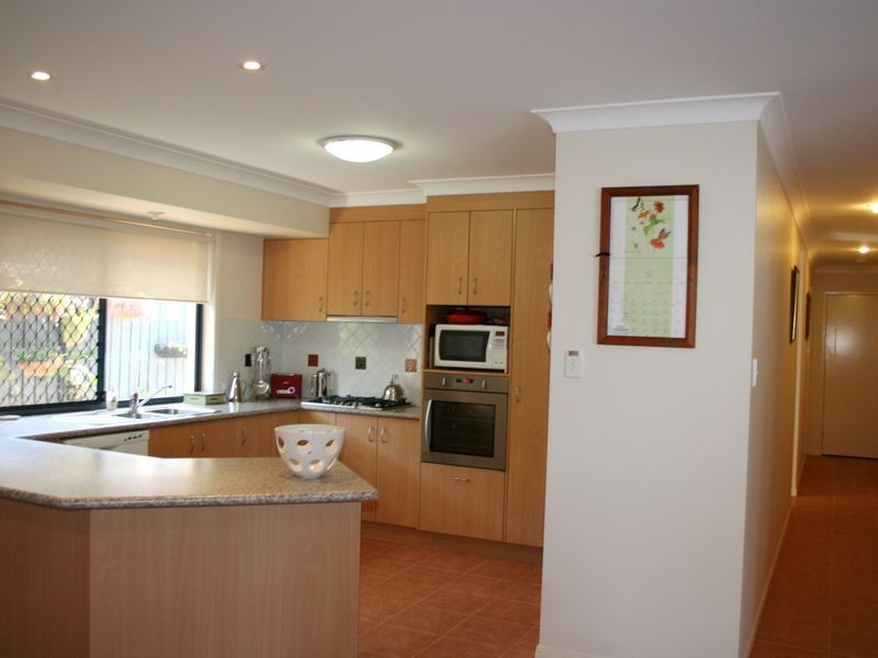 58 Hilliards Park Drive, Wellington Point QLD 4160