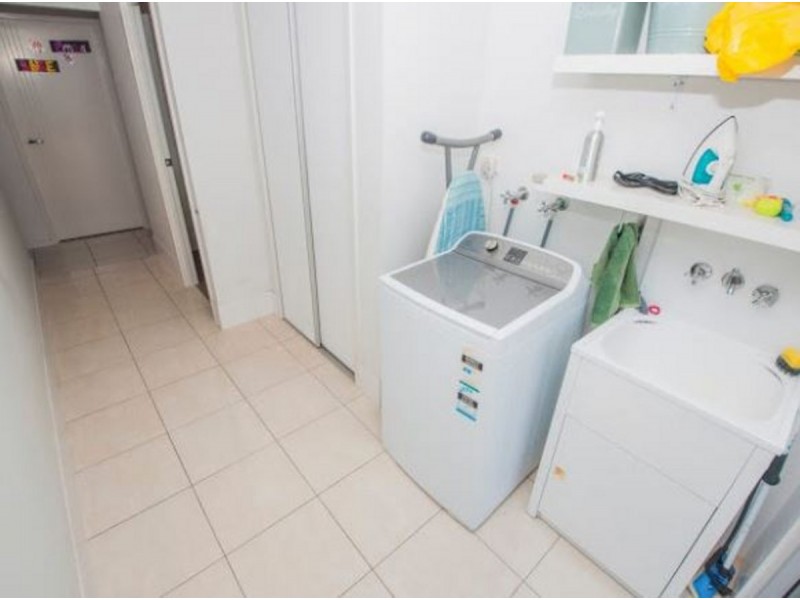35 Stradbroke Street, Redland Bay QLD 4165