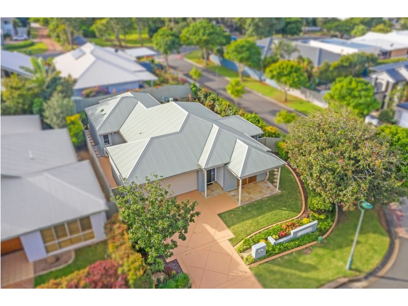 1 Fig Tree Place, Ormiston QLD 4160
