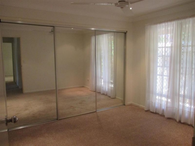 5 Fogarty Street, Cleveland QLD 4163