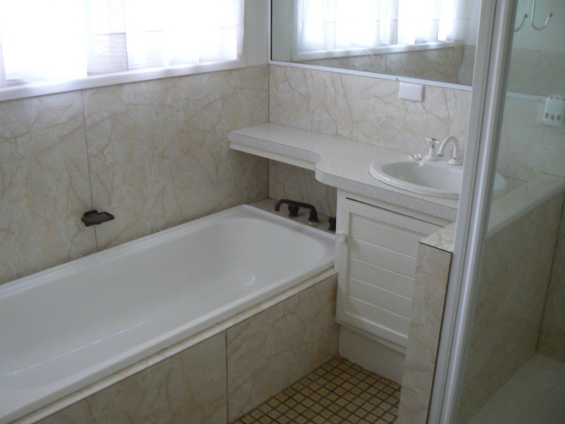 5 Fogarty Street, Cleveland QLD 4163