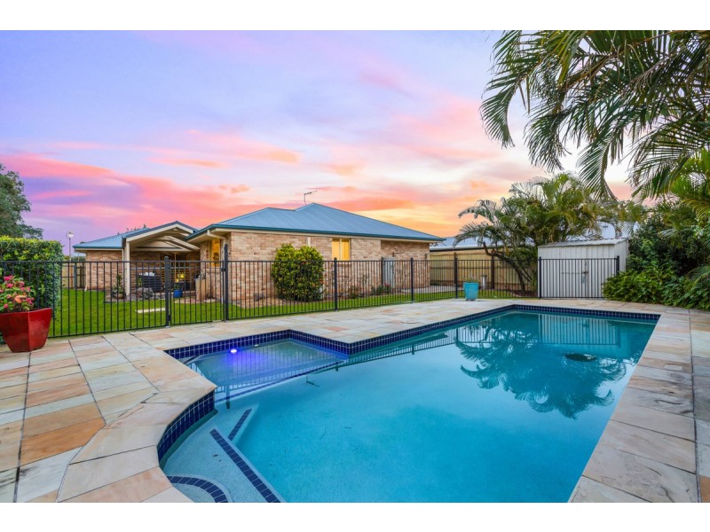 17 Lakefield Drive, Victoria Point QLD 4165