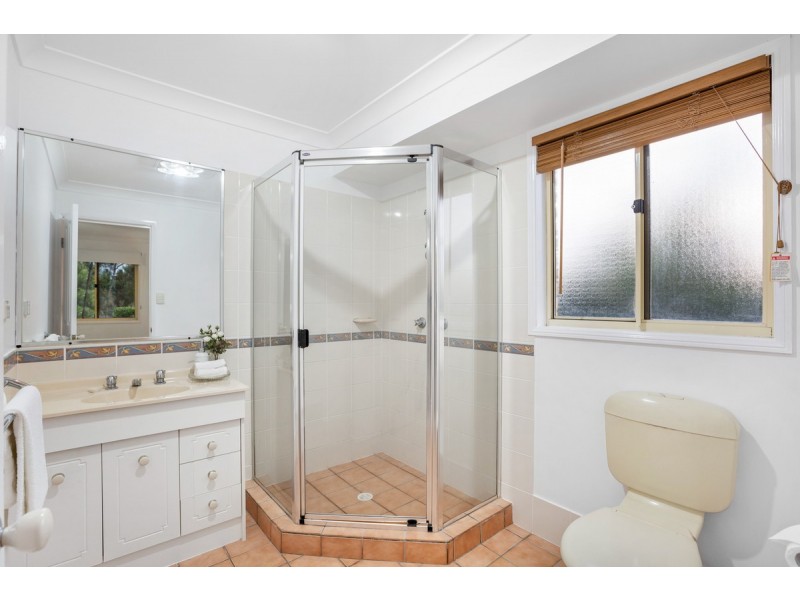 17 Lakefield Drive, Victoria Point QLD 4165