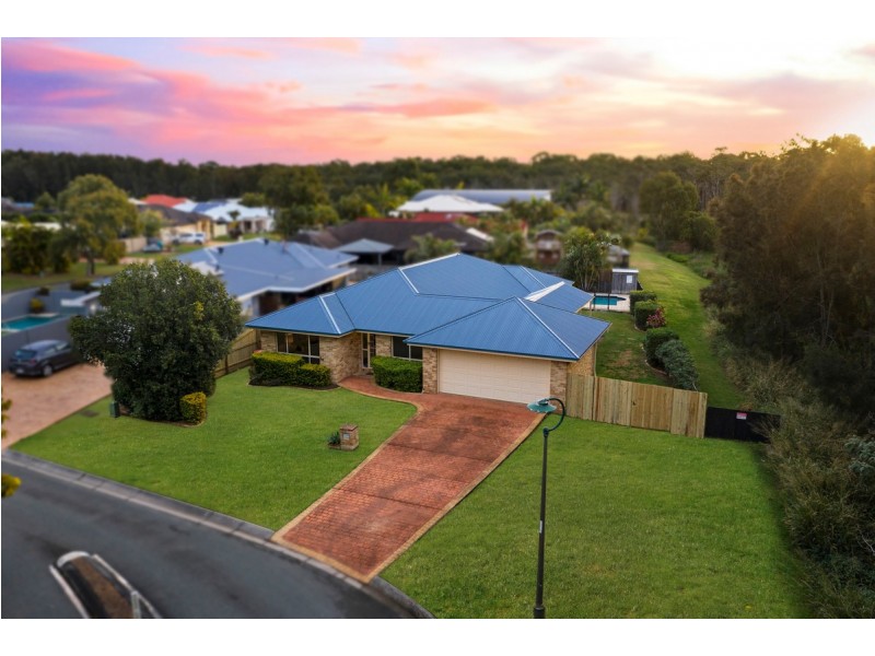 17 Lakefield Drive, Victoria Point QLD 4165