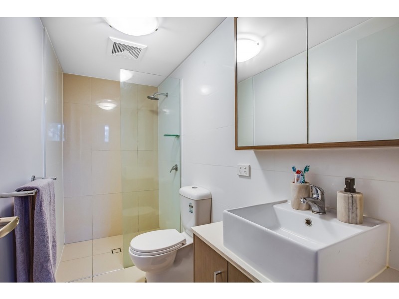 17/21-23 Pittwin Road North, Capalaba QLD 4157