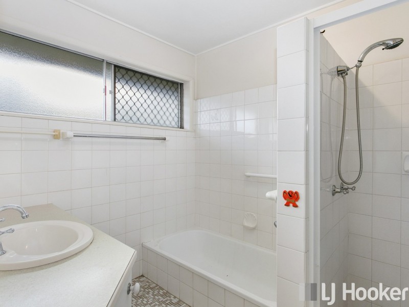 92 Morialta Street, Mansfield QLD 4122