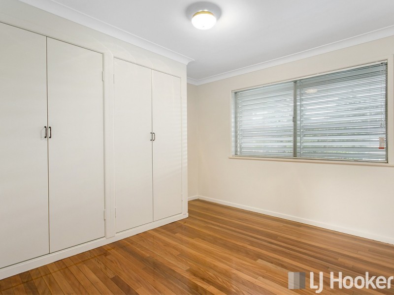 92 Morialta Street, Mansfield QLD 4122