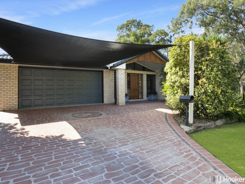 11 Trafalgar Vale Avenue, Wellington Point QLD 4160