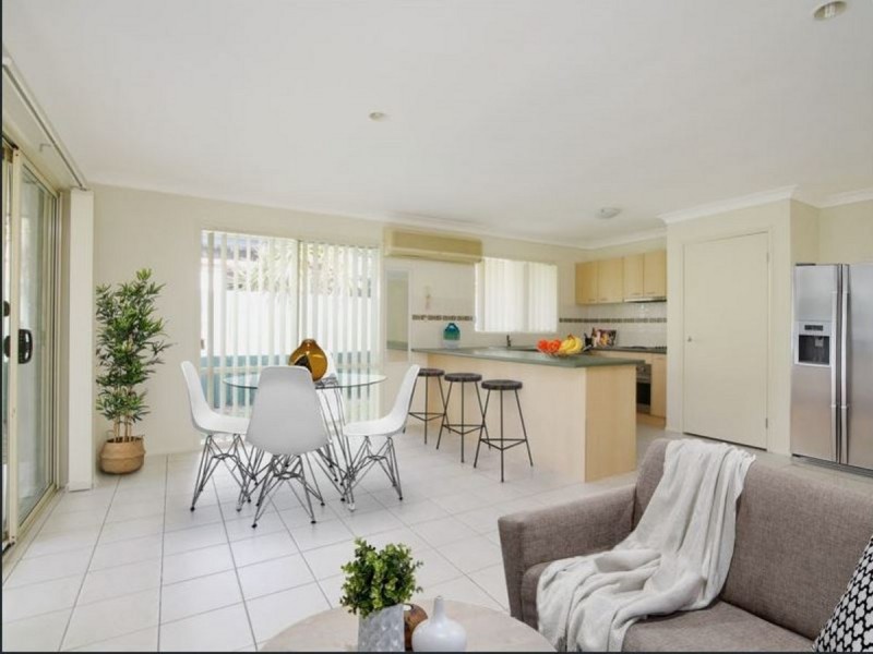 14 Gladebourne Crescent, Victoria Point QLD 4165