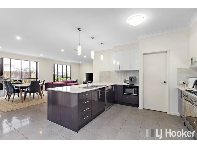 2/18A Nelson Street, Ormiston QLD 4160