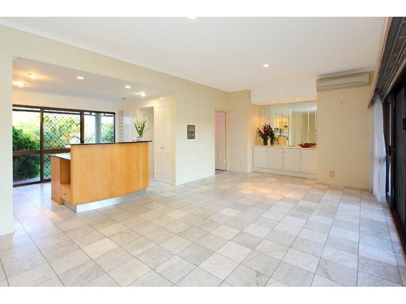 33 Anchorage Drive, Cleveland QLD 4163