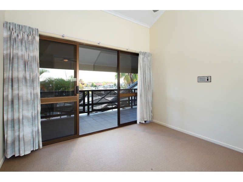 33 Anchorage Drive, Cleveland QLD 4163