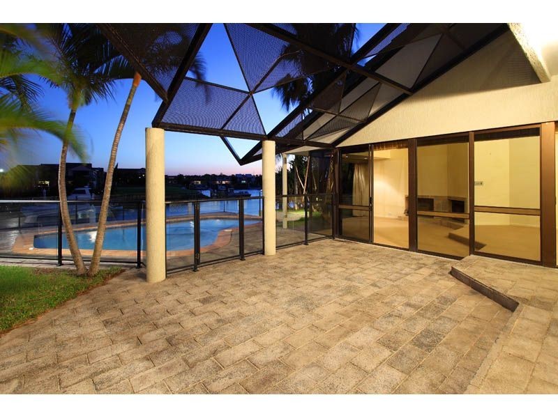 33 Anchorage Drive, Cleveland QLD 4163