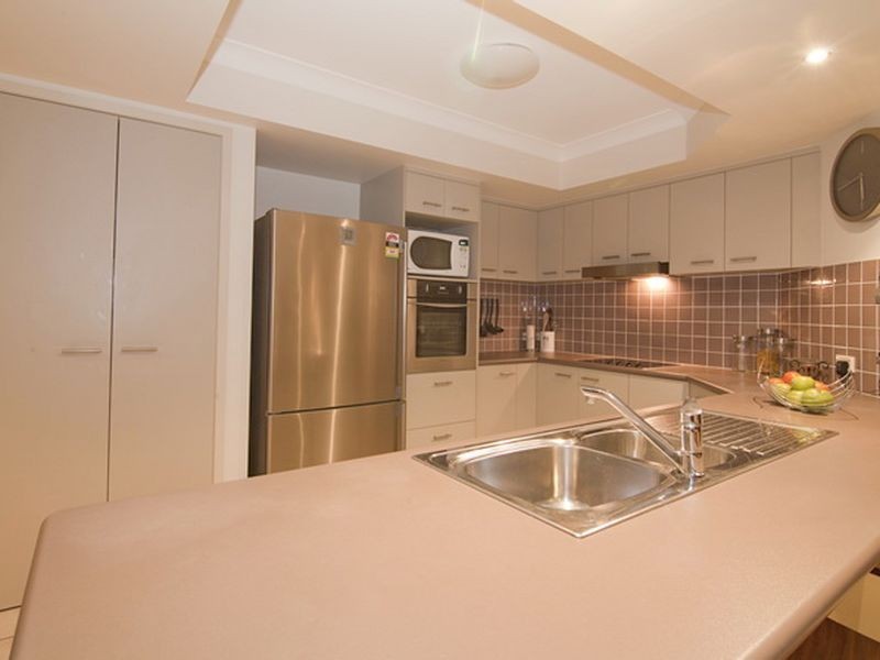 42 Trafalgar Vale Avenue, Wellington Point QLD 4160