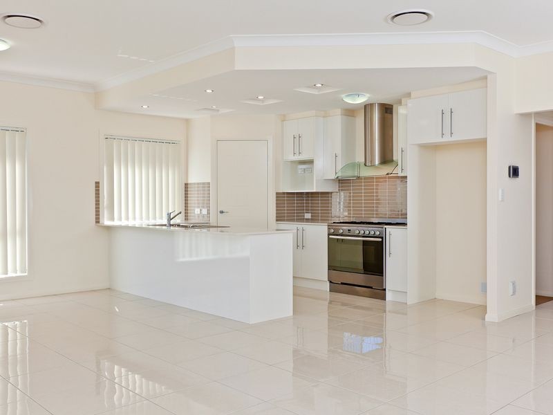 11 Gunadoo Street, Thornlands QLD 4164