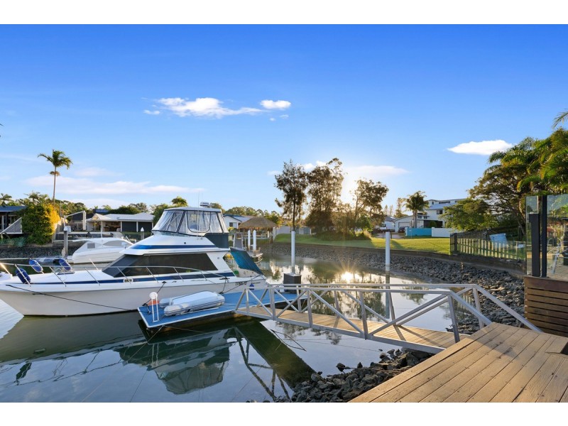 2 Pennant Court, Birkdale QLD 4159