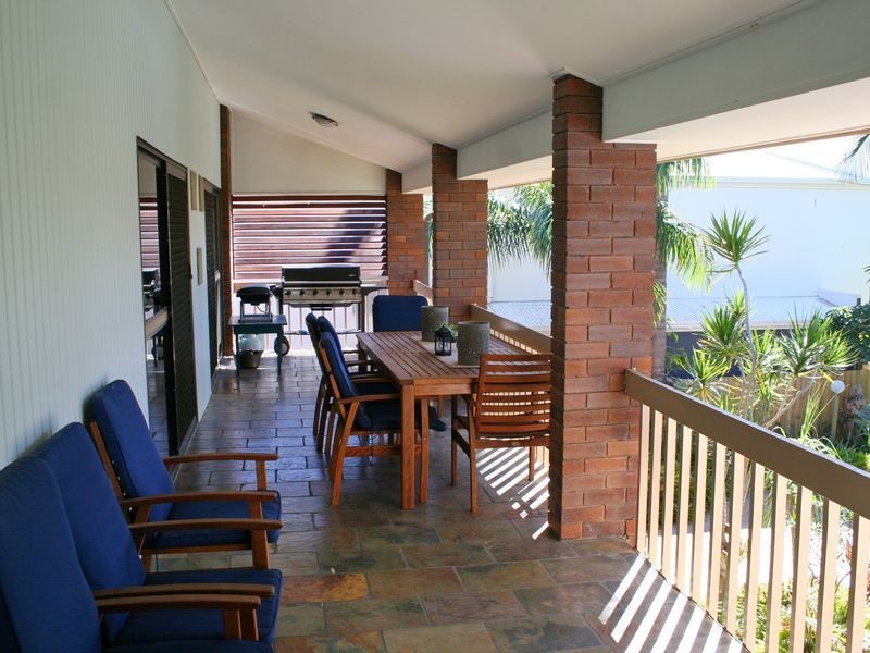 23 Hull Street, Thorneside QLD 4158