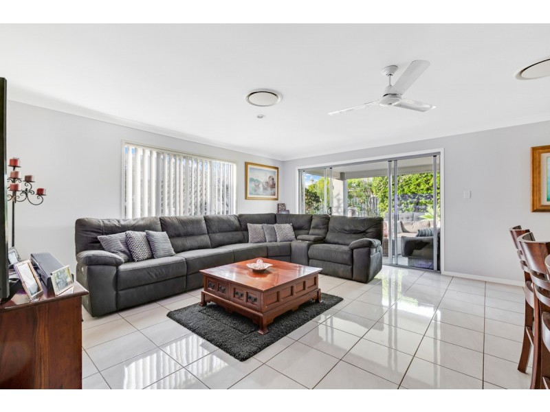 42 Butternut Circuit, Thornlands QLD 4164