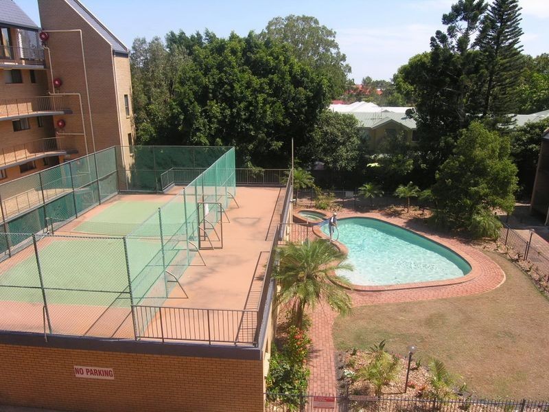 16/11 Wharf Street, Cleveland QLD 4163