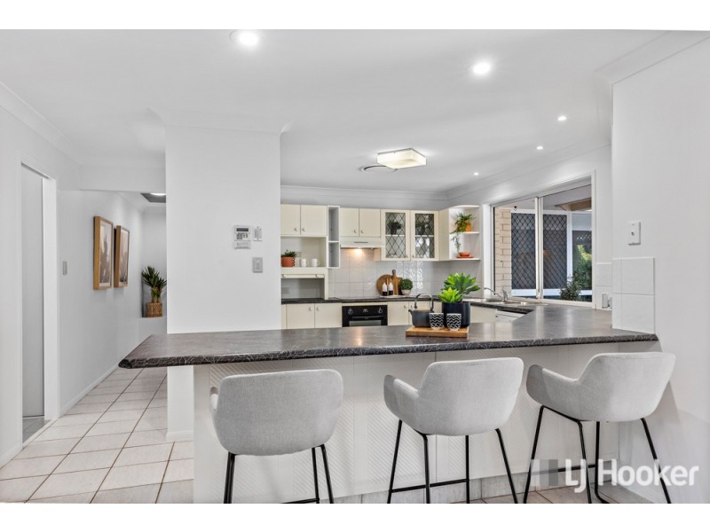 6 Pryor Street, Ormiston QLD 4160
