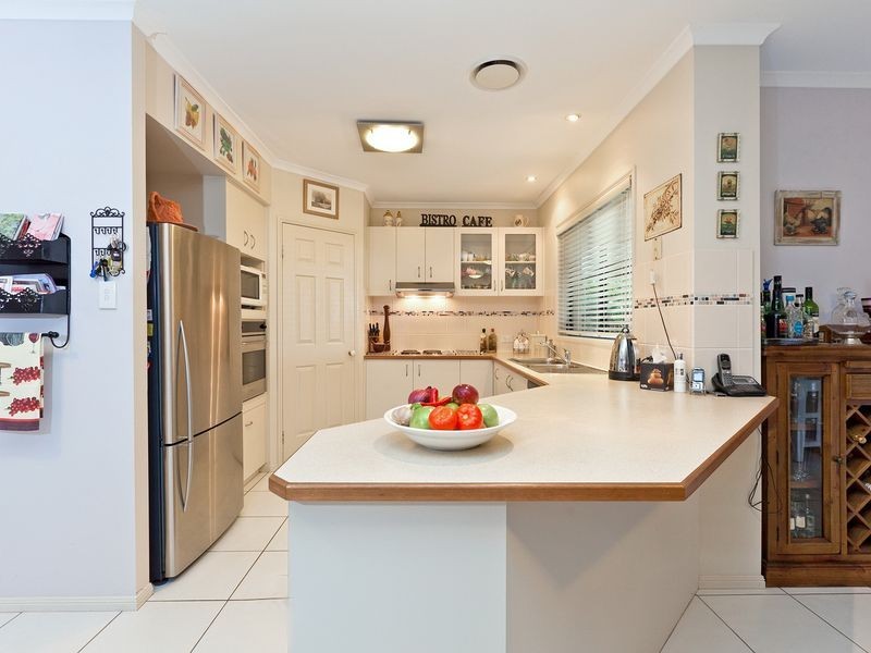 14 Hawkins Place, Thornlands QLD 4164