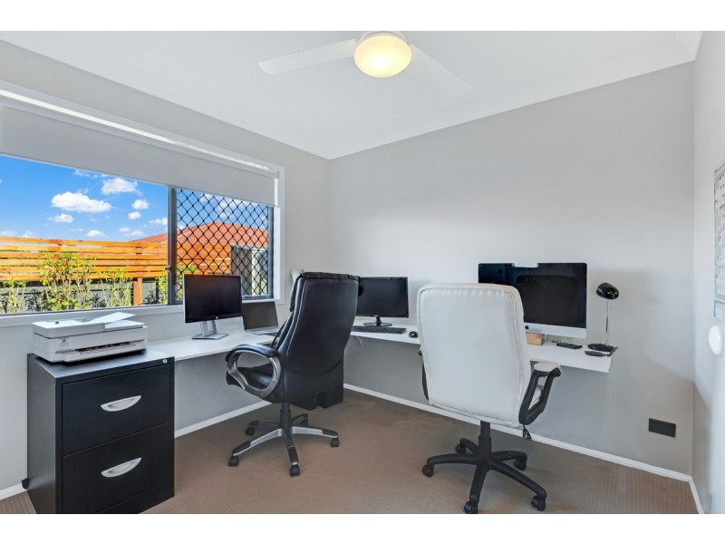 6 Fernwood Court, Victoria Point QLD 4165