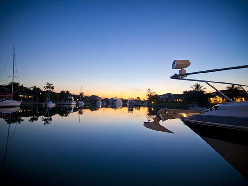 8 Bollard Court, Raby Bay QLD 4163