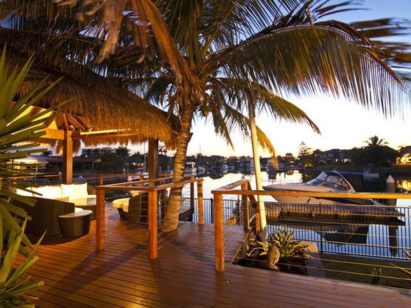 8 Bollard Court, Raby Bay QLD 4163
