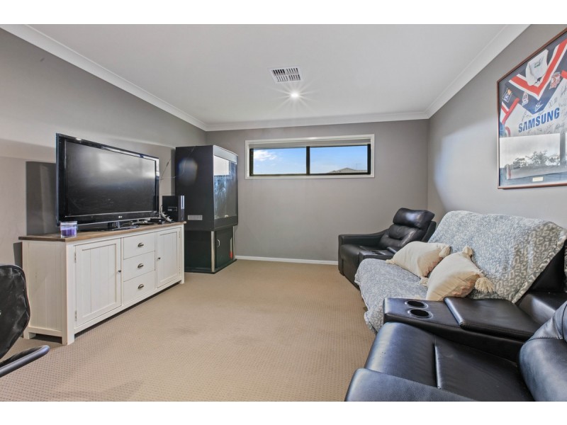 2 Grieger Lane, Collingwood Park QLD 4301