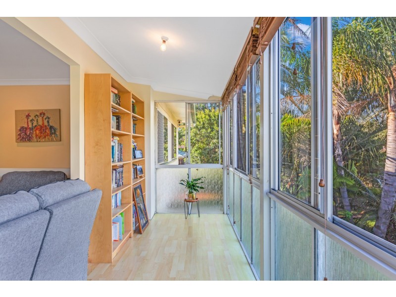 16 Birkdale Road, Birkdale QLD 4159