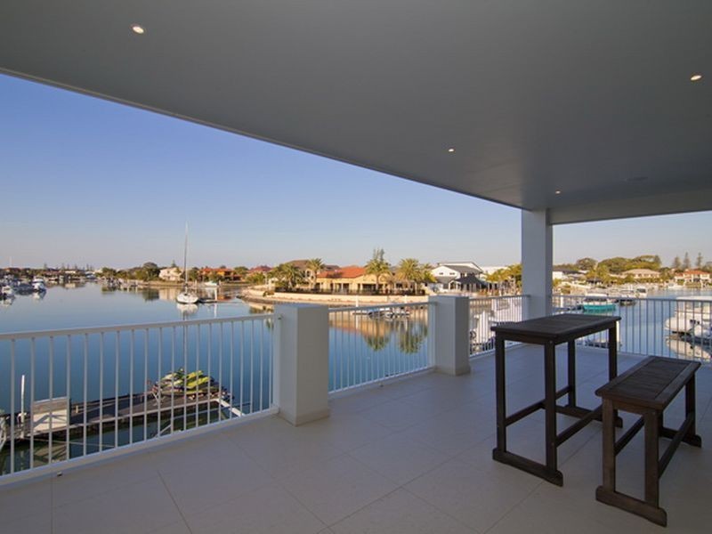 25 Caravel Court, Raby Bay QLD 4163