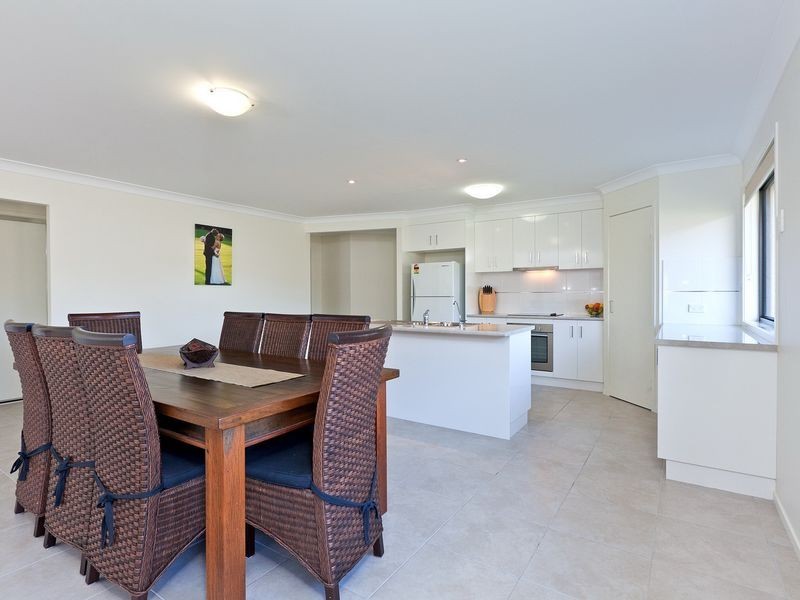 24 Beutel Place, Thornlands QLD 4164