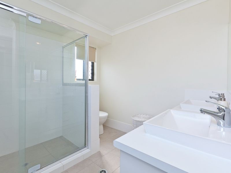 24 Beutel Place, Thornlands QLD 4164