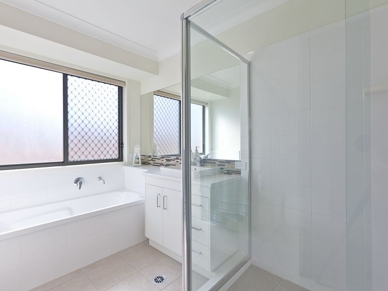 24 Beutel Place, Thornlands QLD 4164