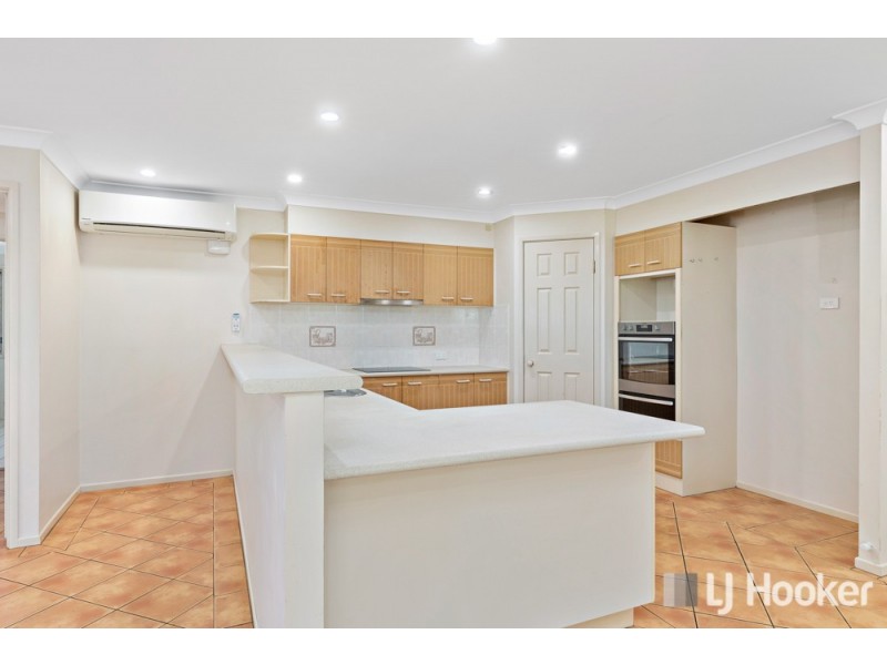 7 Hilary Avenue, Redland Bay QLD 4165