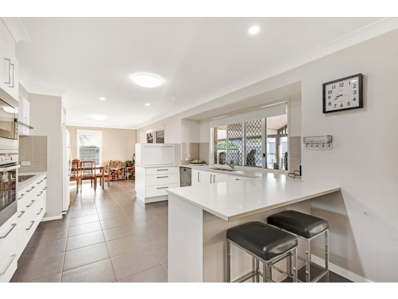 31 Flamingo Crescent, Thornlands QLD 4164