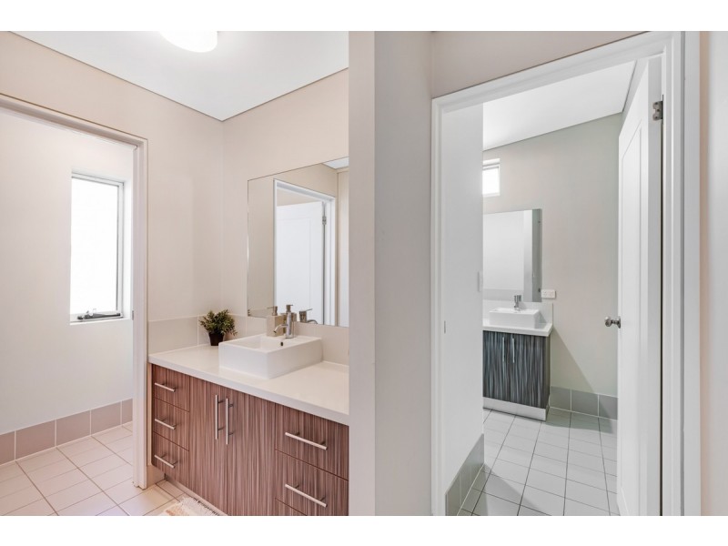 31 Flamingo Crescent, Thornlands QLD 4164