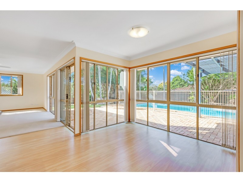7 Hawk Parade, Thornlands QLD 4164