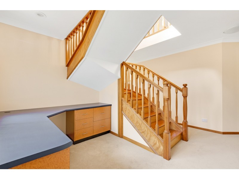 7 Hawk Parade, Thornlands QLD 4164