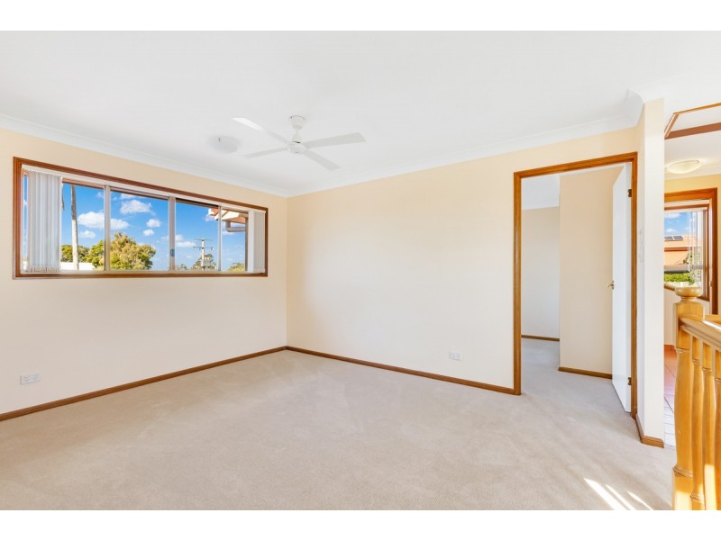 7 Hawk Parade, Thornlands QLD 4164