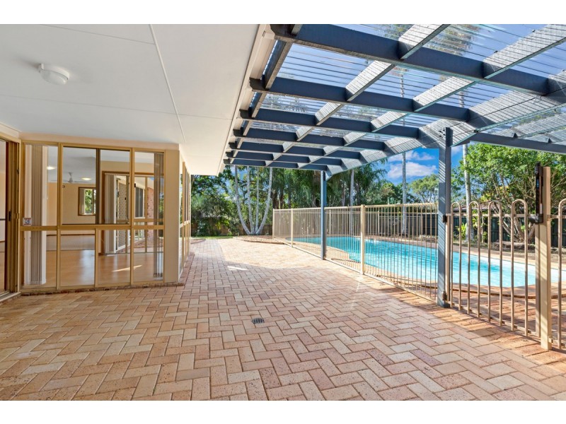 7 Hawk Parade, Thornlands QLD 4164