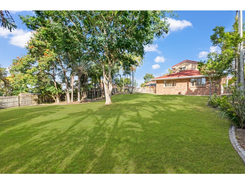 7 Hawk Parade, Thornlands QLD 4164