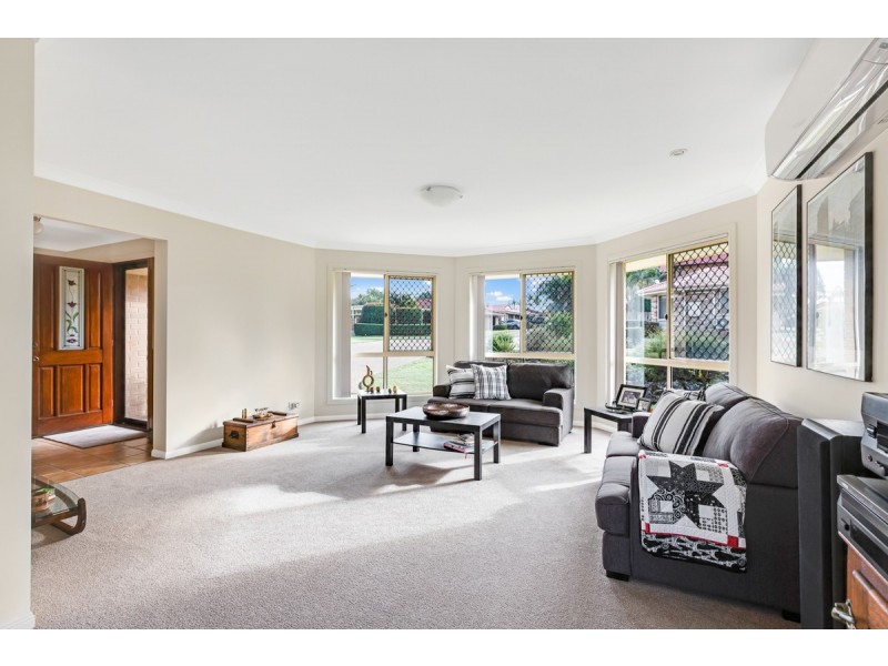 11 Serena Court, Birkdale QLD 4159