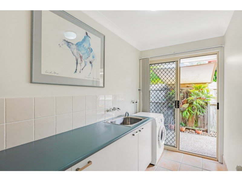 11 Serena Court, Birkdale QLD 4159