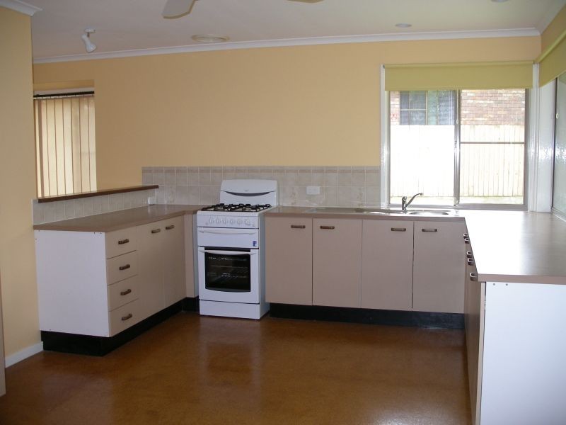 2 Belligoi Court, Cleveland QLD 4163